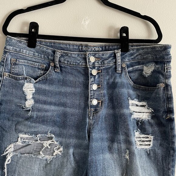 Maurices Sz 14 Distressed Denim Mid-Rise Button Fly Cutoff Boyfriend Jean Shorts - Picture 5 of 13